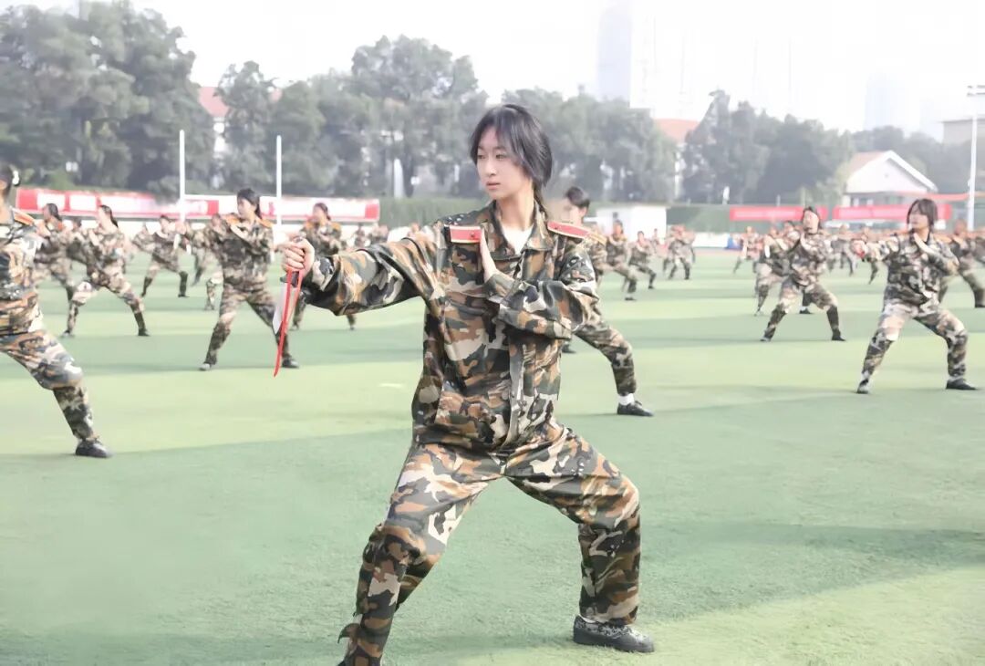 微信图片_20251002202002_361_3.jpg